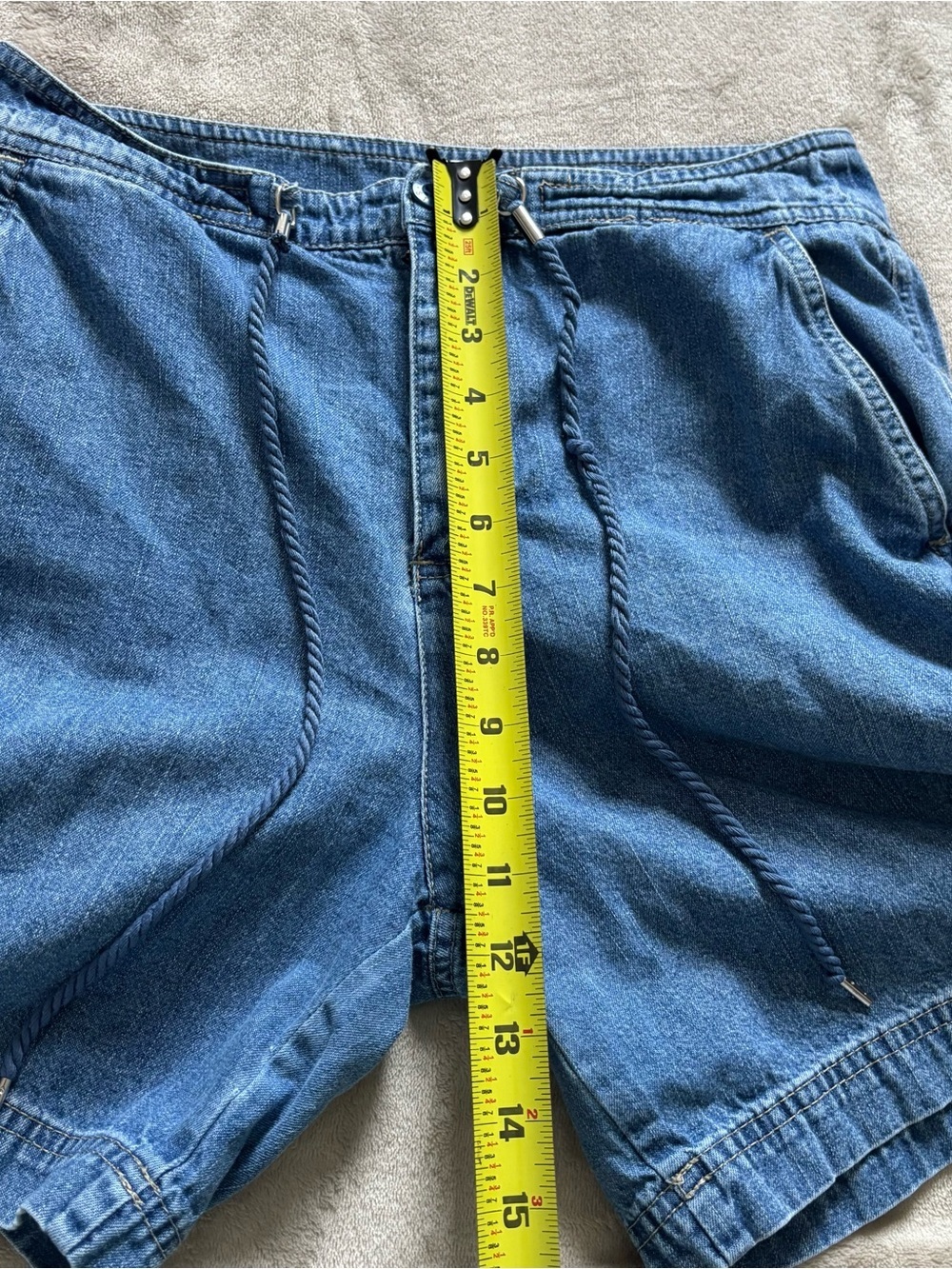 Vintage White Stag Medium Wash Denim Cargo Shorts Size 6 - Picture 5 of 7